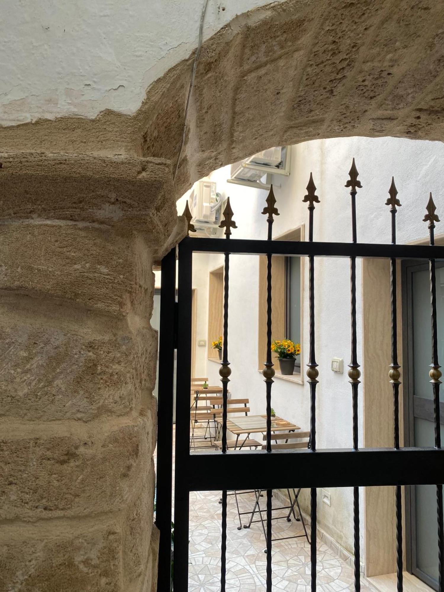 Hotel Del Carmine 23 Bari Exteriér fotografie